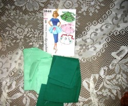 1846 apron_01